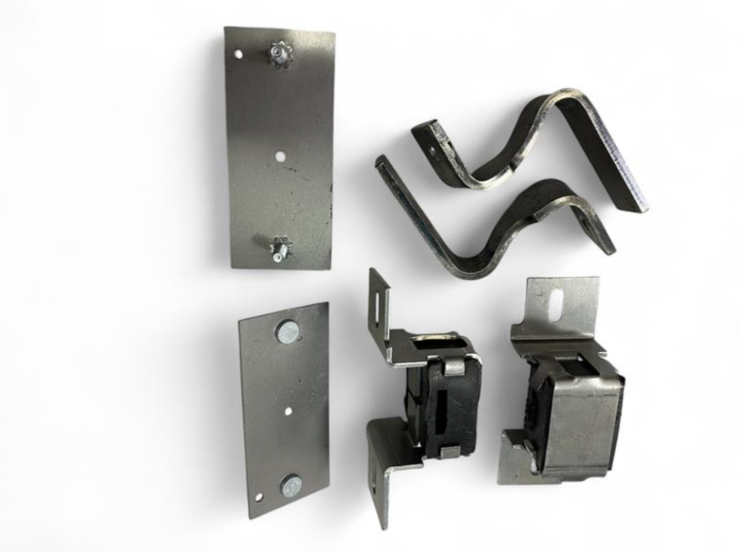 E-body Muffler Hangers 1970-74